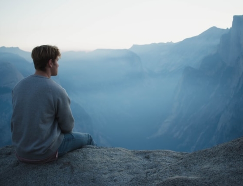 Find your calmer self- 5 reasons to practice meditation