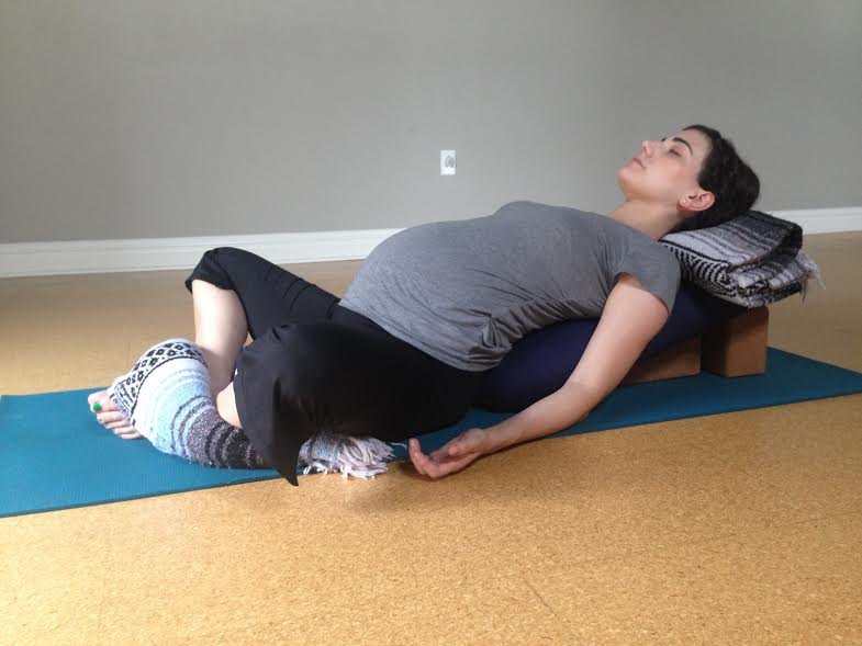 relax pose pregnancy